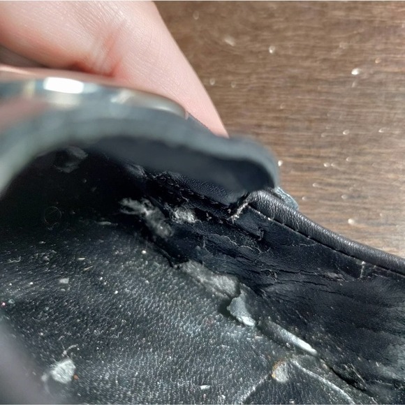 Rockport black leather pumps size 7.5 2 1/4" heel - Picture 7 of 8